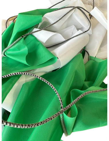 Guirlande fanions triangulaire vert et blanc en tissu résistant
