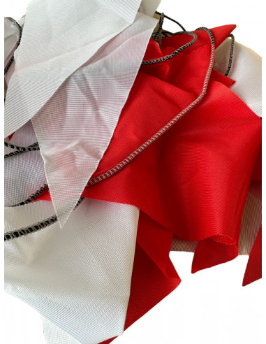 Guirlande fanions triangulaire rouge et blanc en tissu résistant / fabrication française