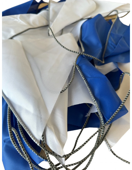 Guirlande fanions triangulaire bleu et blanc en tissu résistant